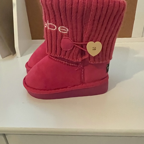 Pink kids BEBE boots with light up soles.  Size 9 - Picture 2 of 9